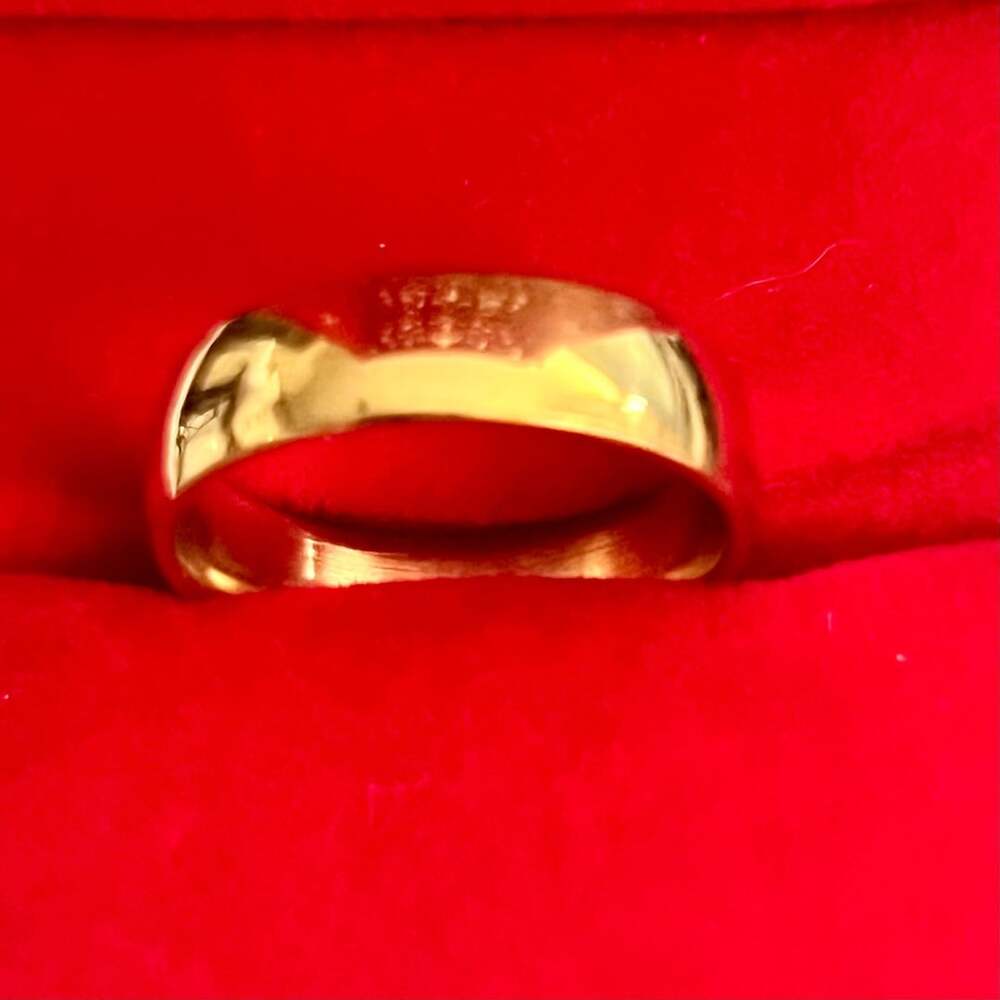 Classic 10K Plated Yellow Gold Wide 8mm 
 Band Ring Size 9